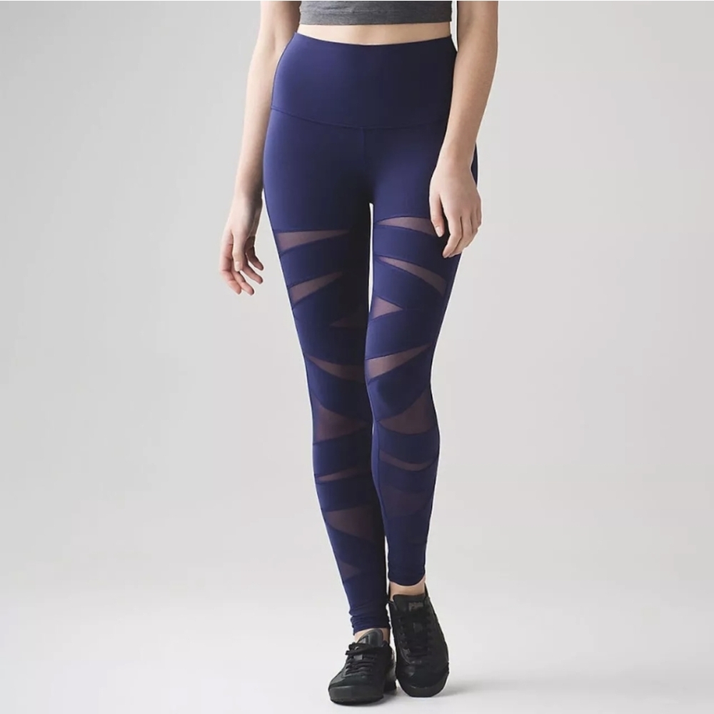 Lululemon | Wunder under High-rise Tech Mesh Tight in Hero Blue, size 6